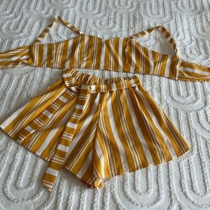 Two-piece set